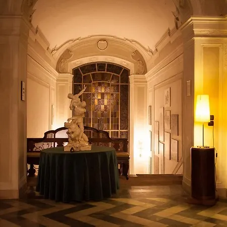 Cernigliaro Dimora Storica Bed & Breakfast 4*